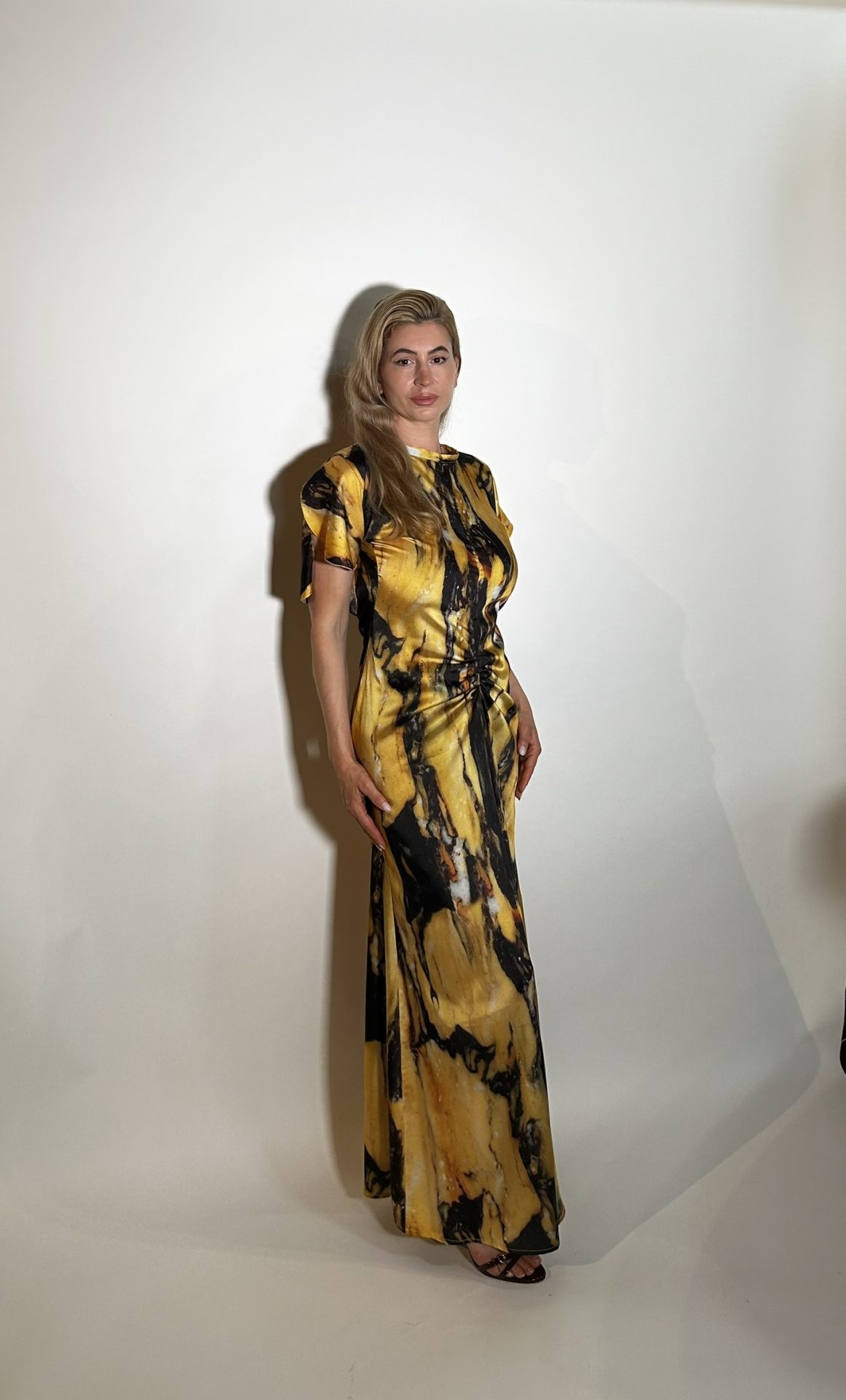 IMG_1559 Vestito raso arancione con stampo nera Nimue
